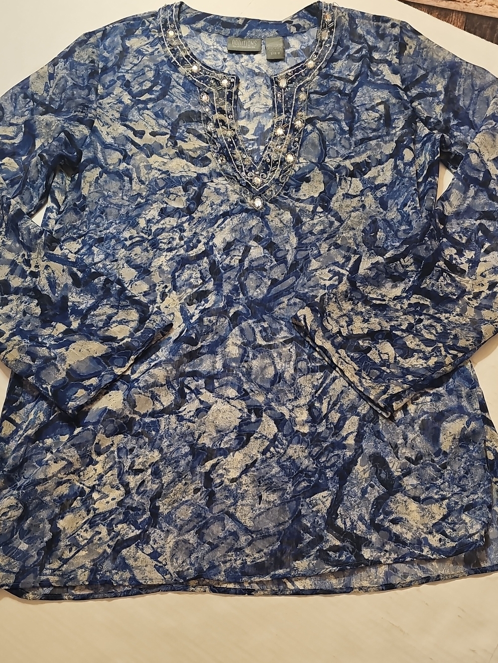 Chico's Blue and Cream Sheer Embellished V-Neck Tunic Sm